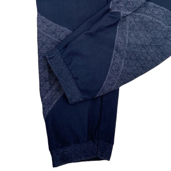 Spanx Look At Me Now Seamless Pull-on Moto Leggings Medium Indigo‎ Sky 50200R - Picture 5 of 5